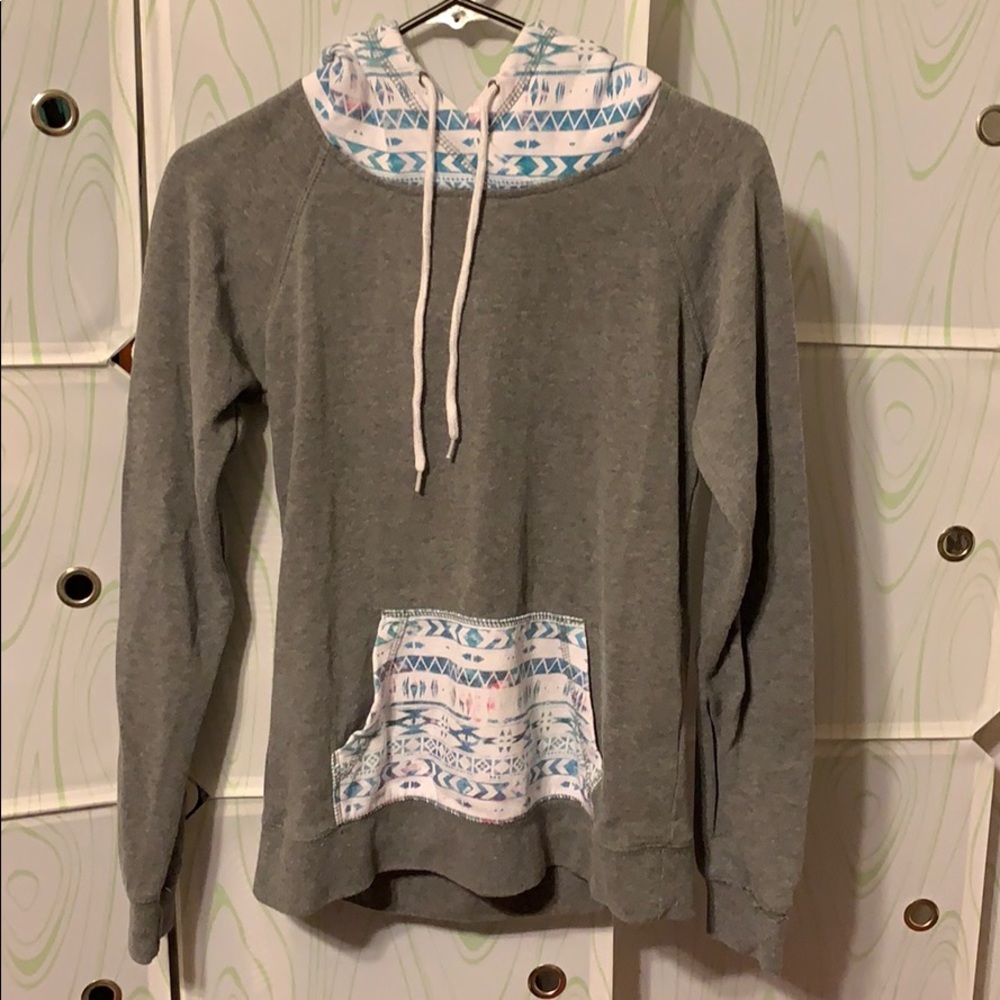 Empyre Pullover hoodie